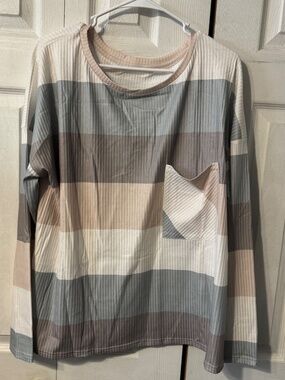 Ribbed Color Blocked Boutique Brand Long Sleeve Top - Size XL